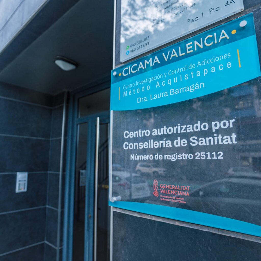 Cómo superar adicciones después del verano en Valencia